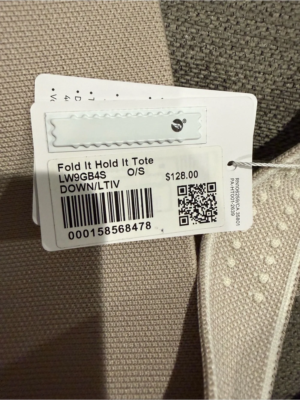 NWT lululemon athletica Fold It Hold It Tote in light beige with cream trim